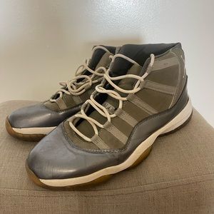 Jordan XI 11 Cool Grey